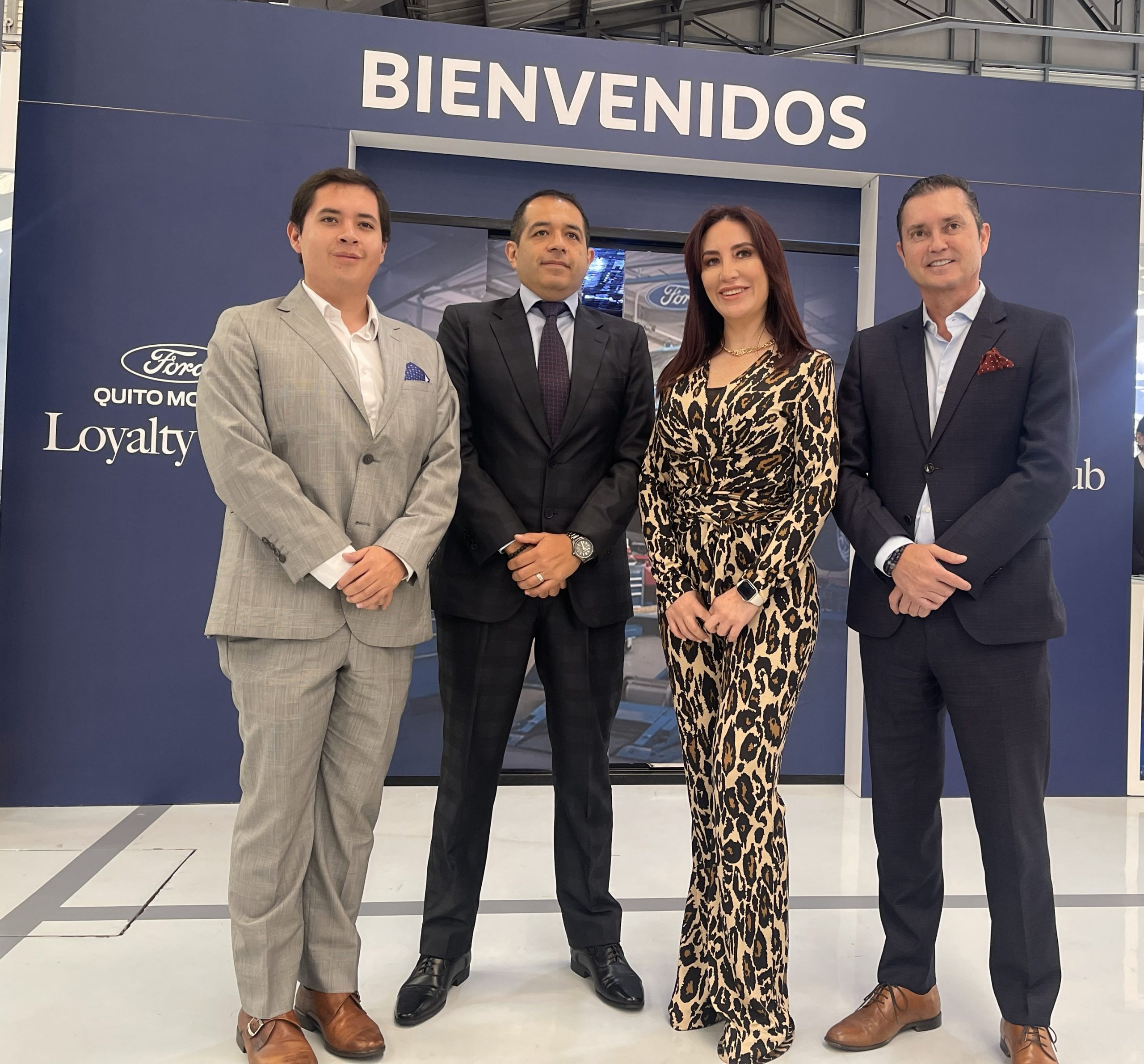 oshua Faican, analista de marketing de Ford Quito Motors; Juan Manuel Méndez, gerente posventa de Ford Quito Motors; Melany Aguirre, gerente comercial y de marketing de Ford Quito Motors y Fernando Muñoz, Gerente General de Ford Quito Motors